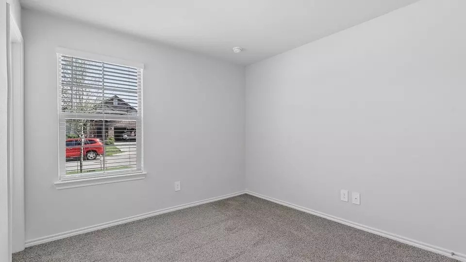 Bedroom - 312 Bronze Cir N, Springtown, TX 76082 photo 10 of 13