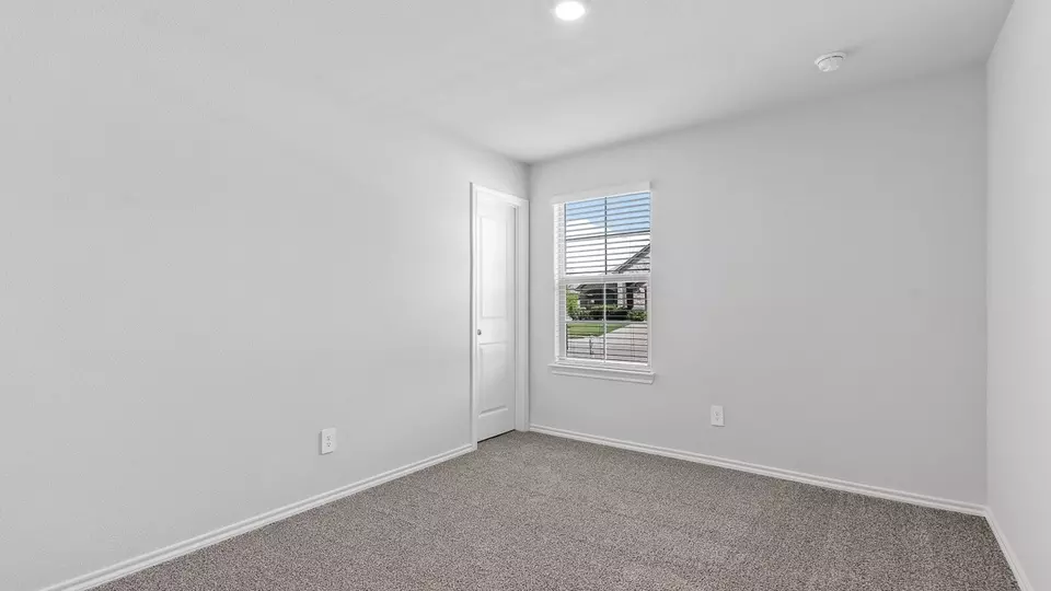 Bedroom - 312 Bronze Cir N, Springtown, TX 76082 photo 7 of 13
