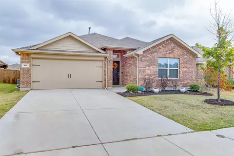 428 Pollyann Trl, Haslet, TX 76052