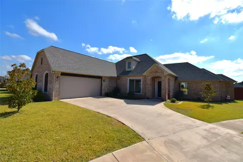 1336 Ashley Creek Ln, Tyler, TX 75703