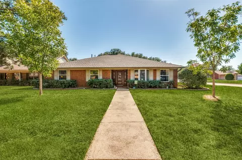 100 Hillcrest Ct, Irving, TX 75062
