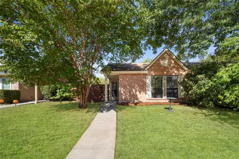 4412 Chapman St, The Colony, TX 75056