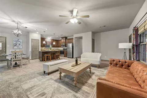 268 Hilltop Trl, New Fairview, TX 76078