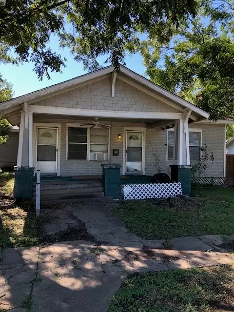 201 W Lampasas St, Ennis, TX 75119