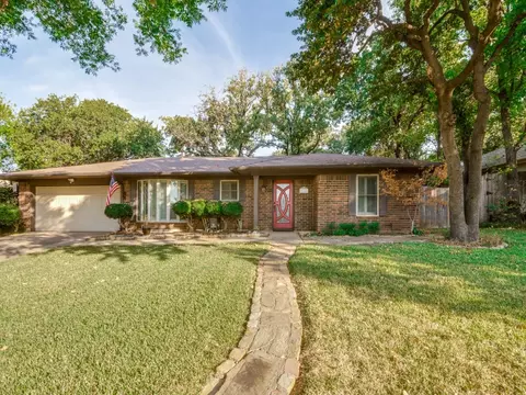 2922 Harvest Hill Dr, Grapevine, TX 76051