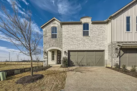 612 Sir Christopher St, Carrollton, TX 75010
