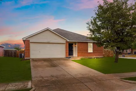 2705 Melanie Dr, Anna, TX 75409