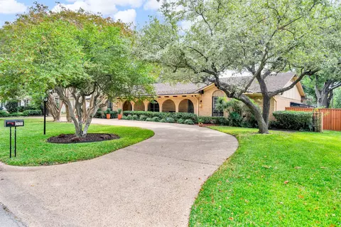 6930 Midcrest Dr, Dallas, TX 75254