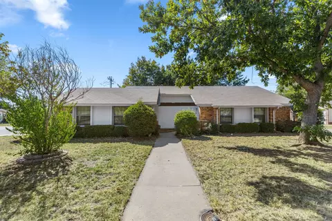 5614 Briargrove Dr, Wichita Falls, TX 76310