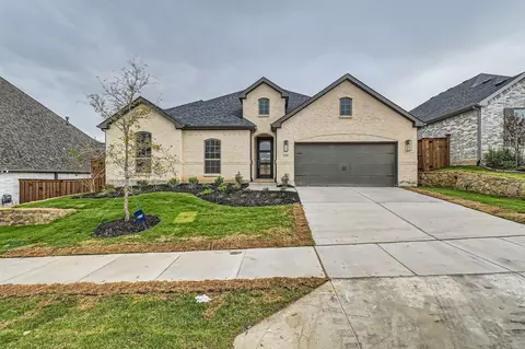 137 Chisos Ct, Rhome, TX 76078
