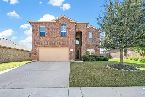 5124 Meadow Ln, Krum, TX 76249