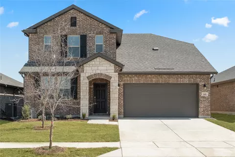5400 Inwood Dr, Denton, TX 76207