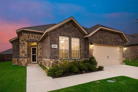 4160 Beamer Dr, Forney, TX 75126