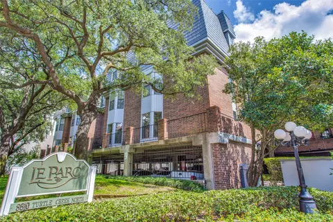 8610 Turtle Creek Blvd #207, Dallas, TX 75225