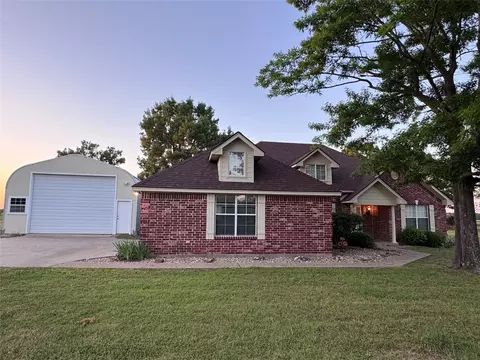 161 Bobby Sam Ct, Collinsville, TX 76233