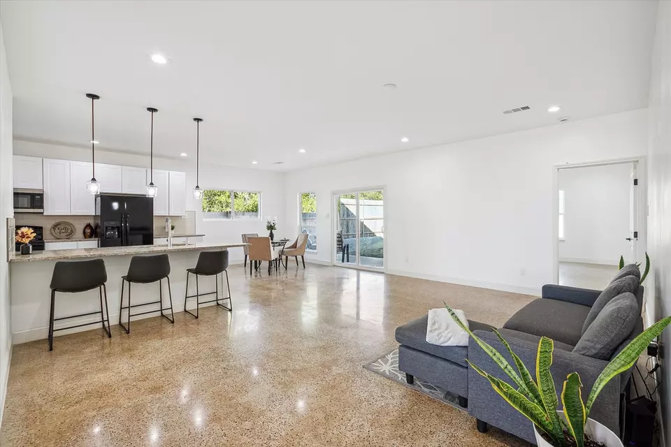 Other - 116 S Tatum Ave, Dallas, TX 75211 photo 1 of 5