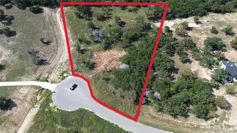 2041 Lacee Ct, Granbury, TX 76048