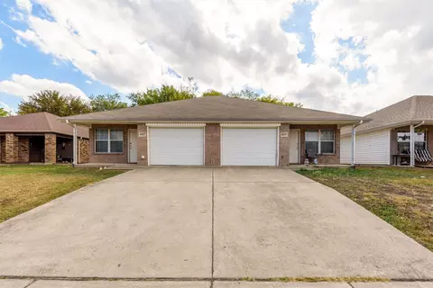 8017 Marydean Ave, Fort Worth, TX 76116