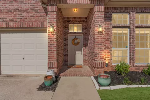 6536 Sierra Madre Dr, Fort Worth, TX 76179