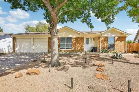 6956 Brandywine St, Watauga, TX 76148
