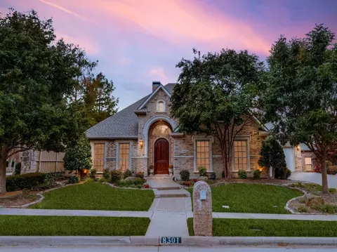 8301 Craftsbury Ln, Mckinney, TX 75071
