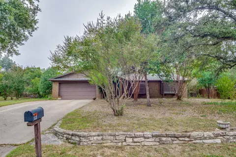 113 Oriole St, Weatherford, TX 76086