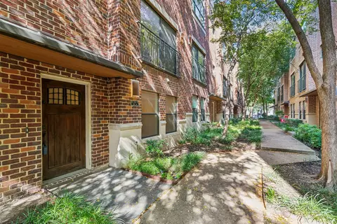 2411 N Hall St #26, Dallas, TX 75204