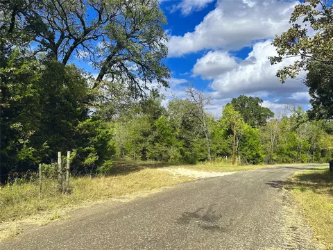 421 Fcr, Buffalo, TX 75831