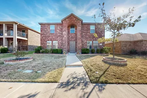 2508 Glen Hollow Dr, Lancaster, TX 75134
