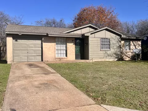 591 Summit Ridge Dr, Duncanville, TX 75116