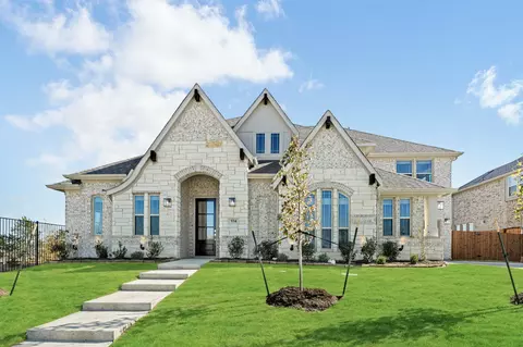 934 S Bluebird Ln, Midlothian, TX 76065