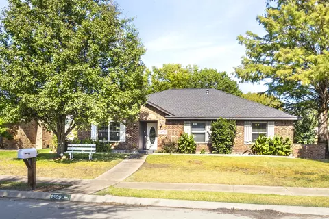 1609 Tulane Dr, Richardson, TX 75081