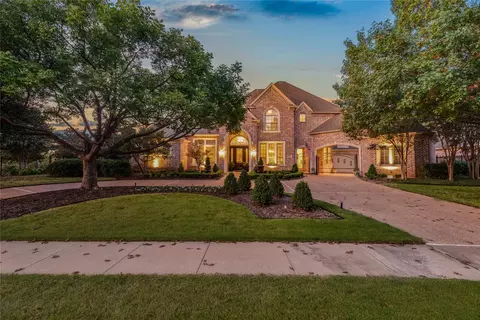 2000 Thames Trl, Colleyville, TX 76034