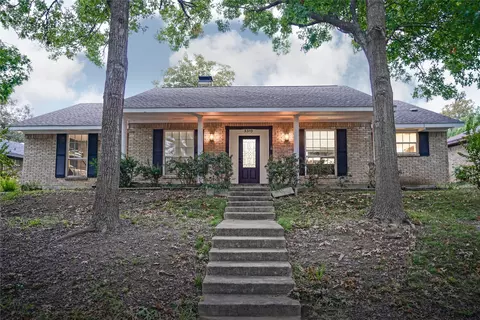 3310 Lemmontree Ln, Plano, TX 75074