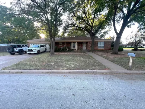 1634 Richland Dr, Abilene, TX 79603