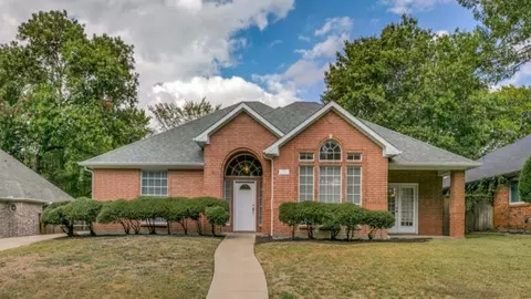 809 Parkhaven Dr, Mesquite, TX 75149