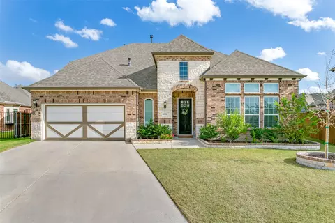 495 Long Meadow Dr, Haslet, TX 76052