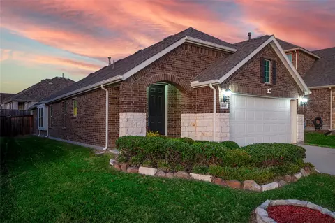 2418 San Marcos Dr, Forney, TX 75126