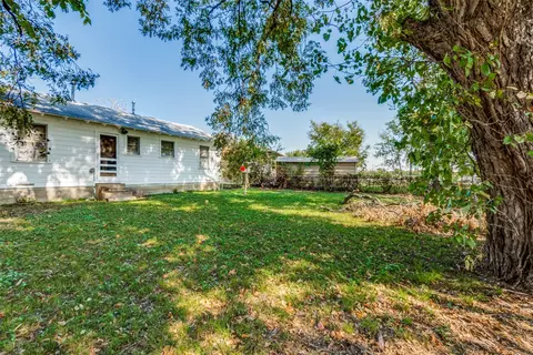 2030 Redman Cir, Dallas, TX 75223
