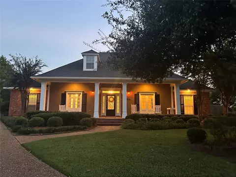 109 Prestwick Cir, Bossier City, LA 71111