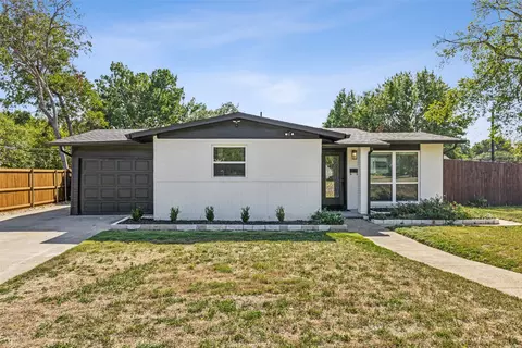 9779 Twin Creek Cir, Dallas, TX 75228