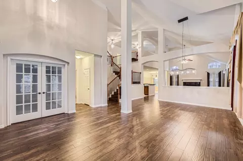 203 Trevino Ct, Mansfield, TX 76063