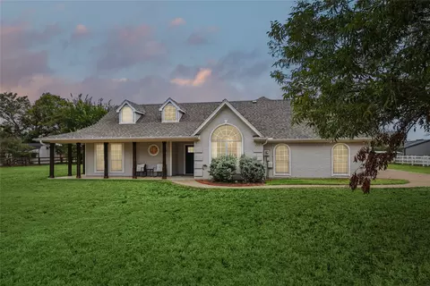 445 Mobile Dr, Copper Canyon, TX 75077