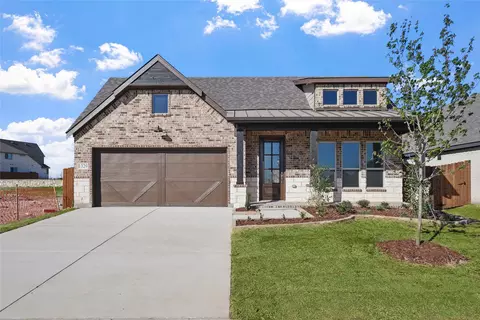 1329 Rothland Ln, Red Oak, TX 75154