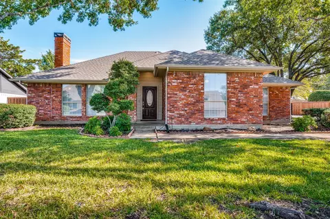7122 Schafer St, Dallas, TX 75252