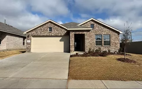 604 Cofer Way, Fort Worth, TX 76131