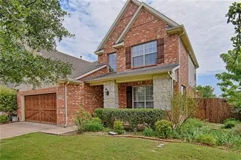 335 Gotland Dr, Grand Prairie, TX 75052