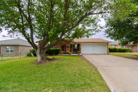 2725 S 40th St, Abilene, TX 79605
