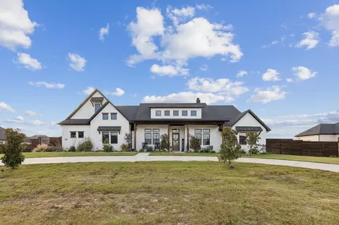 1131 Raglan Ct, Midlothian, TX 76065
