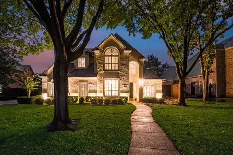 3361 Spruce Ln, Grapevine, TX 76051